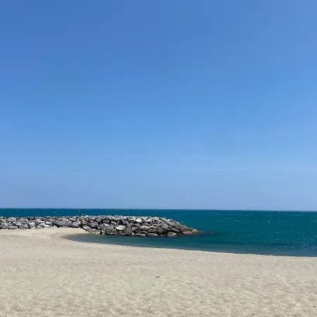 Contemporaine A 2 Pas De La Avec Piscine Privee Dom wakacyjny