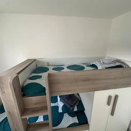 Feriehus Contemporaine A 2 Pas De La Avec Piscine Privee