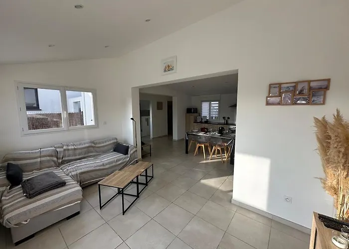 Contemporaine A 2 Pas De La Avec Piscine Privee * Sainte-Marie-la-Mer